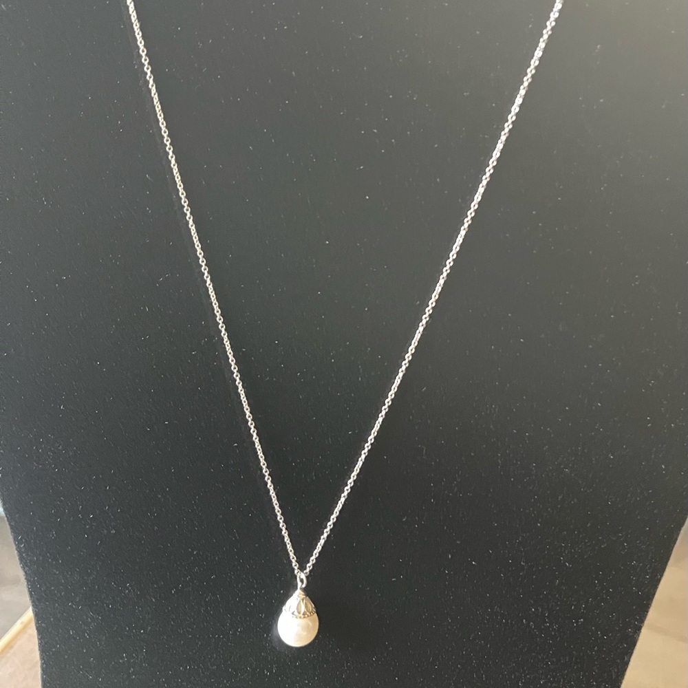 Tiffany Ziegfeld Pearl Pendant Necklace (no box)